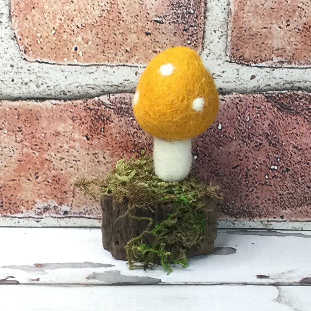 Solo Warm Gold Mushroom on Natural Tree Stump :: More Styles Available