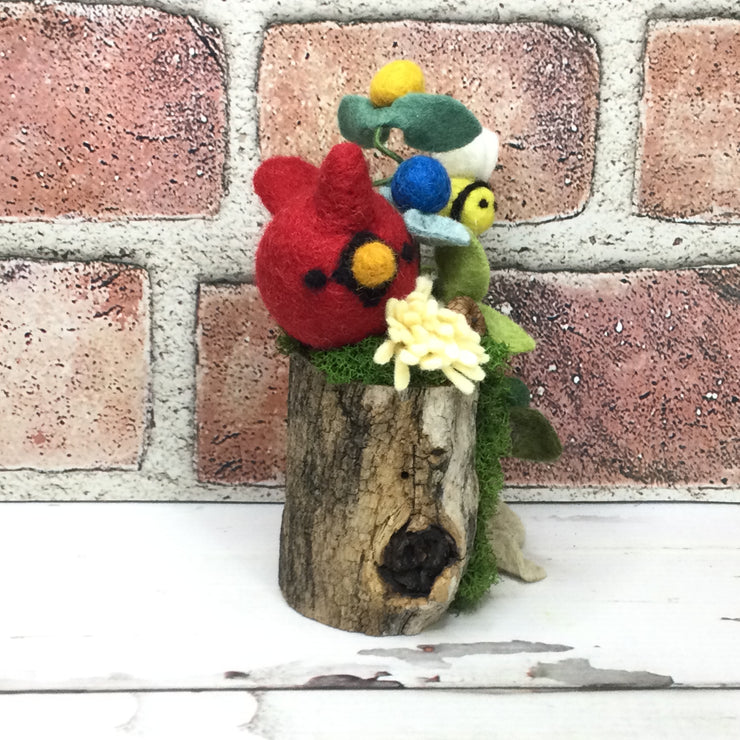 Wooly Cardinal, Bee & Flora/On Natural Tree Stump