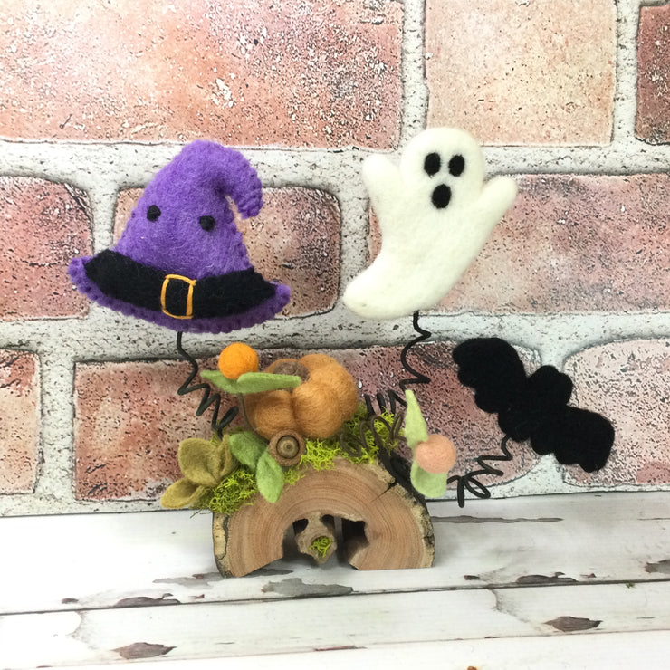 Witch's Hat, Bat, Pumpkin & Ghost on Natural Tree Stump/Halloween