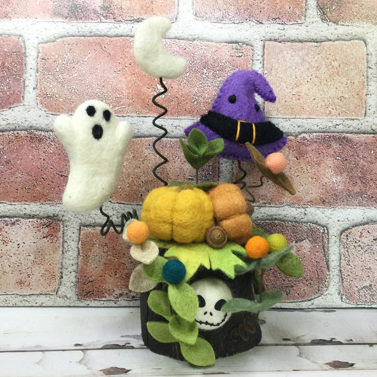 Witch's Hat, Moon, Ghost, Pumpkins & Skully on Natural Tree Stump/Halloween