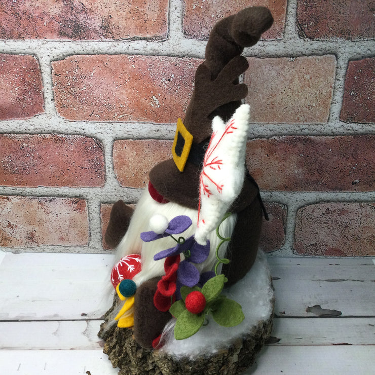 Rudolph Gnome with Star & Flora on Natural Tree Stump/Christmas