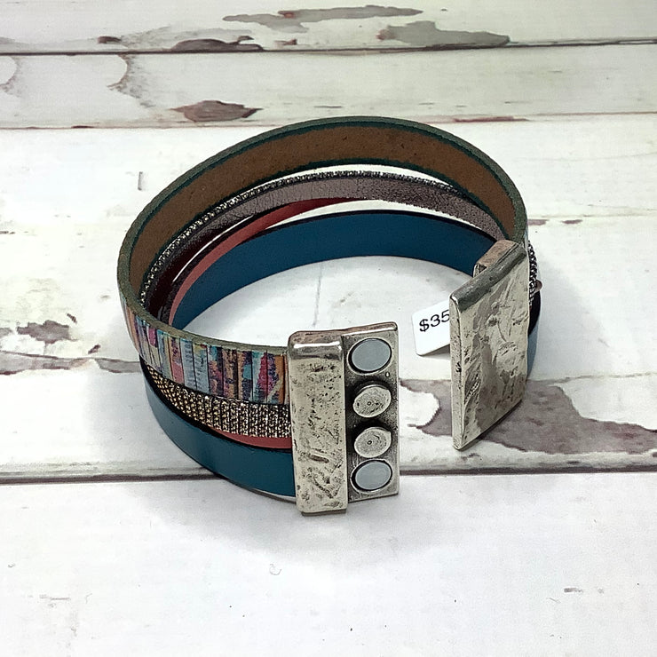 LE297/Multi-Strand Leather Magnetic Clasp Cuff