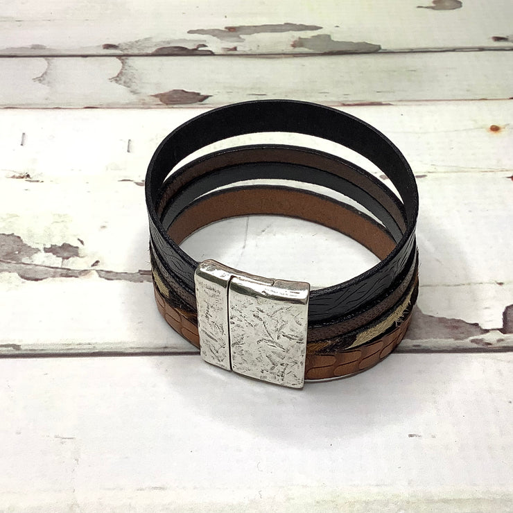 LE313/Multi-Strand Leather Magnetic Clasp Cuff