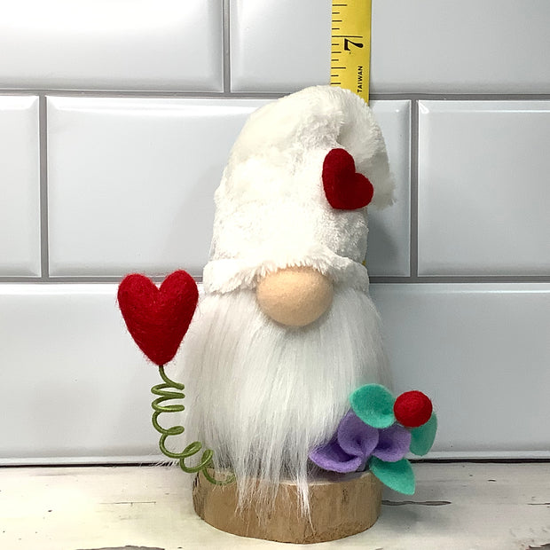 White Heart Gnome & Flora on Natural Tree Stump