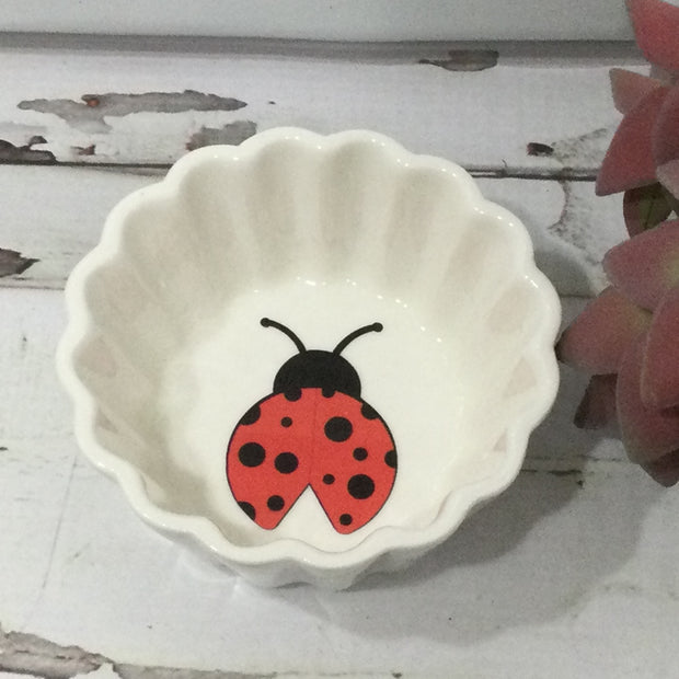 Small Fluted/Trinket Dish by lydeen
