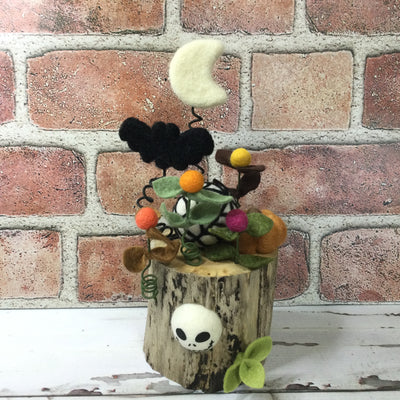 Small Bat, Moon, Spider Web Ball & Skully/Halloween Treehouse by lydeen
