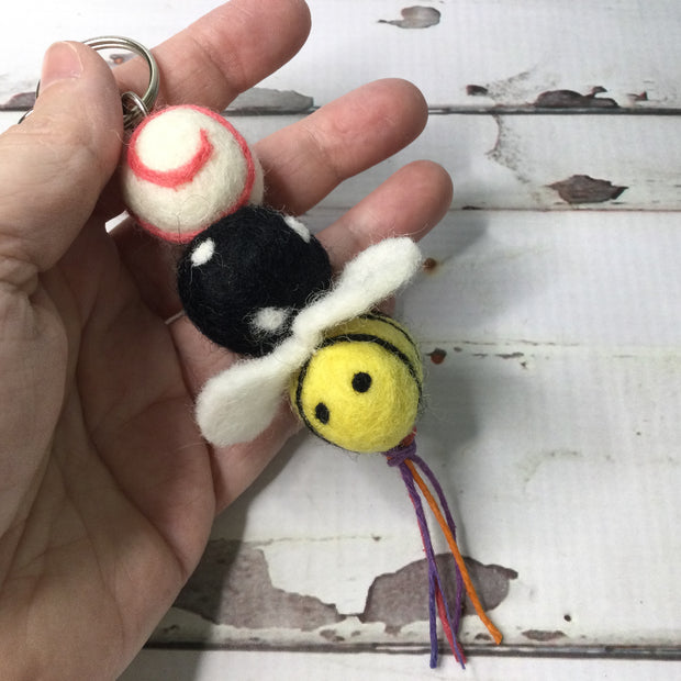 Wooly Buds & Bee KeyChain :: More Styles Available