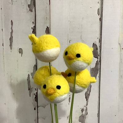 Birdy-Yellow/Wool Buddy on 18" Stem