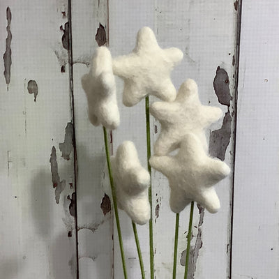 Star-White/Wool Buddy on 18" Stem
