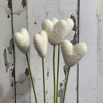 Heart-White/Wool Buddy on 18" Stem
