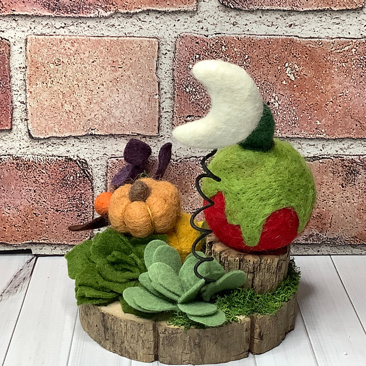 Poison Apple, Pumpkins & Moon with Flora on Natural Wood Base/Halloween