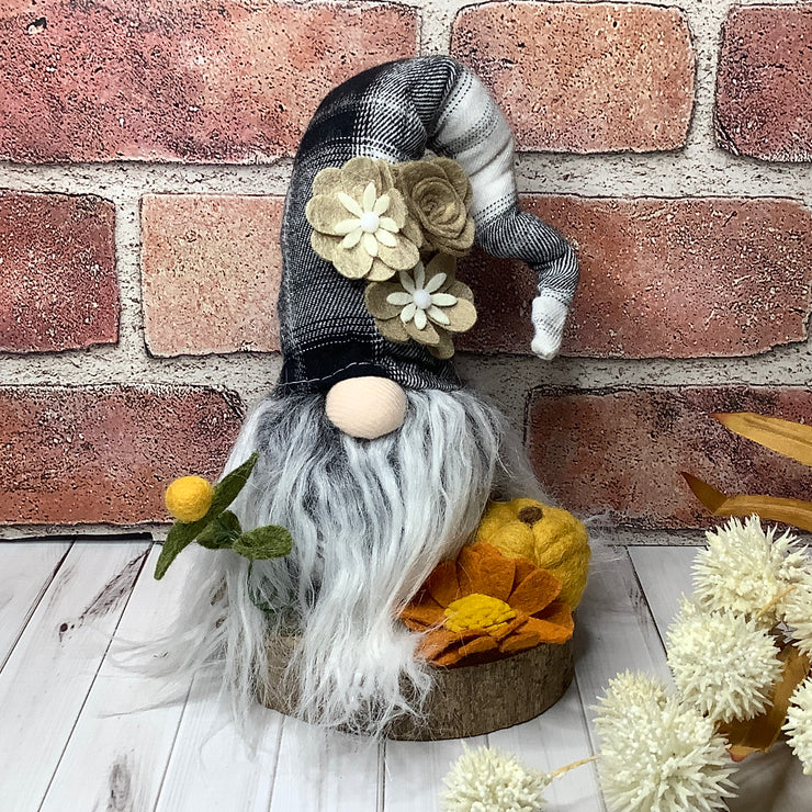 Oliver/Black & White Plaid Hat with a Pumpkin & Flora on Natural Wood Base