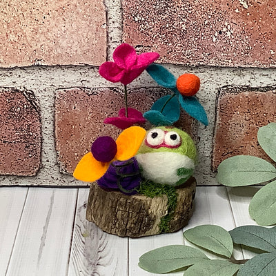 Clover/Wooly Frog & Flora on Natural Wood Base