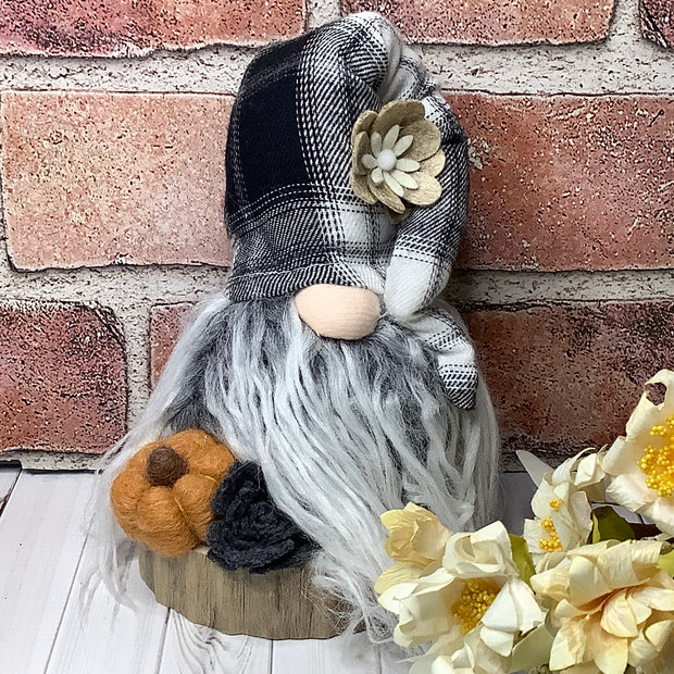 Jasper/Black & White Plaid Hat with a Pumpkin & Flora on Natural Wood Base