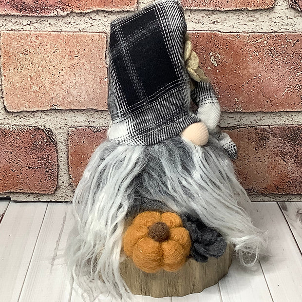 Jasper/Black & White Plaid Hat with a Pumpkin & Flora on Natural Wood Base