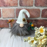 Lou/White Knit Hat Gnome & Flora on Natural Wood Base