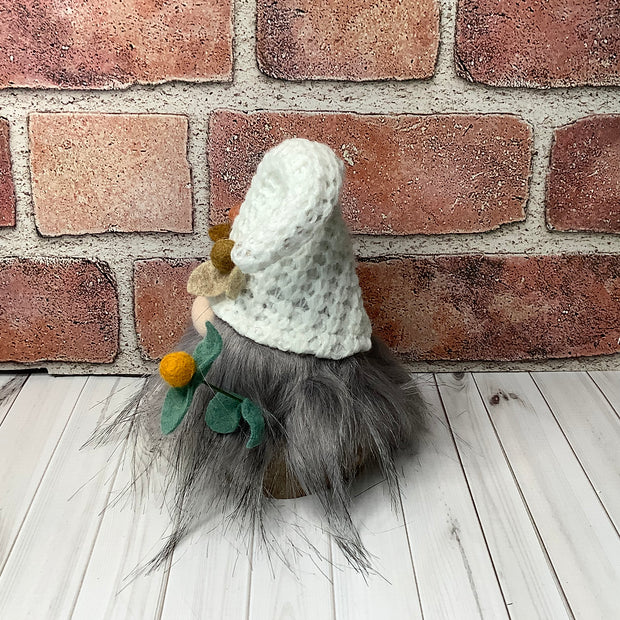 Lou/White Knit Hat Gnome & Flora on Natural Wood Base