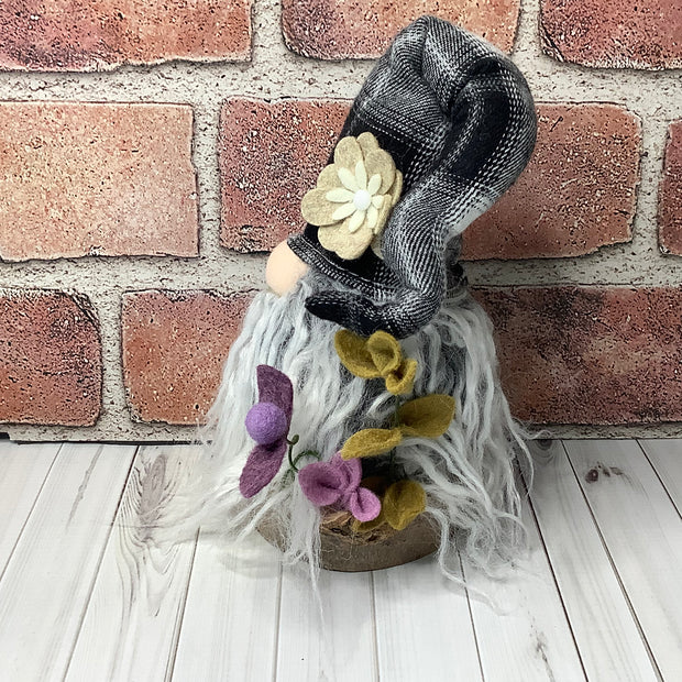 Finley/Black & White Plaid Hat Gnome & Flora on Natural Wood Base