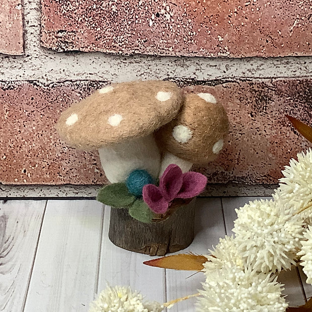 Yuma/Burlap Mushrooms & Flora on Natural Wood Base
