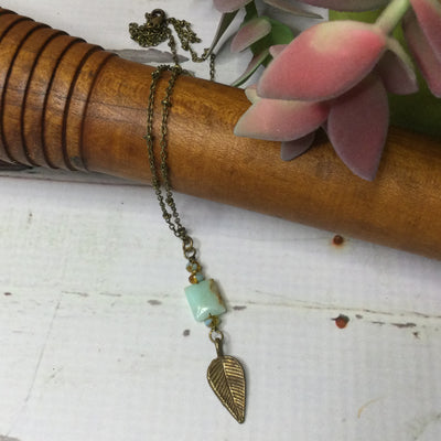 Berkel/18” Vintage Leaf Amazonite Brass Necklace