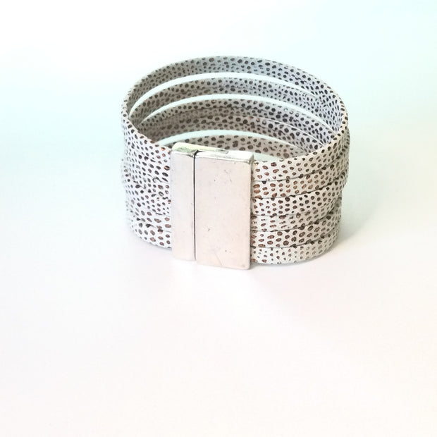 LE240/7.5” Multi-Strand Leather Magnetic Clasp Cuff