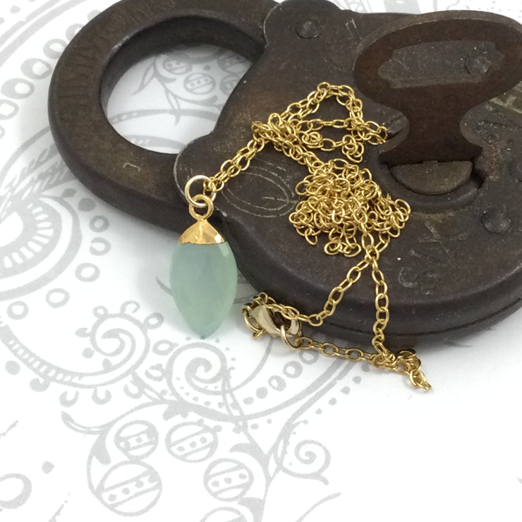 Slattery/20” Seafoam Chalcedony Arrowhead & Gold Necklace