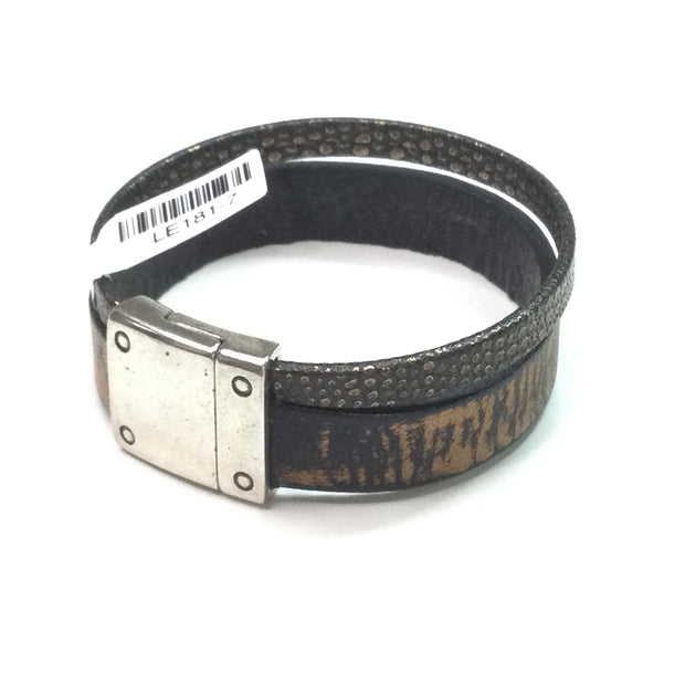 LE181/7" Black Multi-Strand Leather Magnetic Clasp Cuff