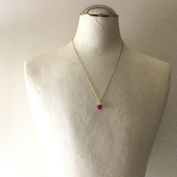 Dara/20” Berry Chalcedony & Gold Necklace