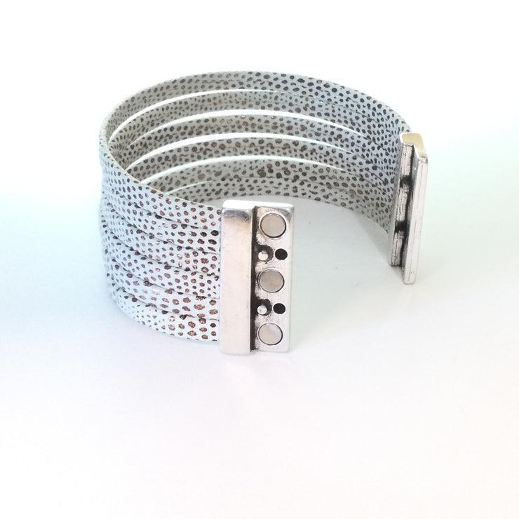 LE240/7.5” Multi-Strand Leather Magnetic Clasp Cuff