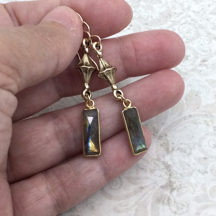 Shroyer/Labradorite & Gold Link Gold Earrings